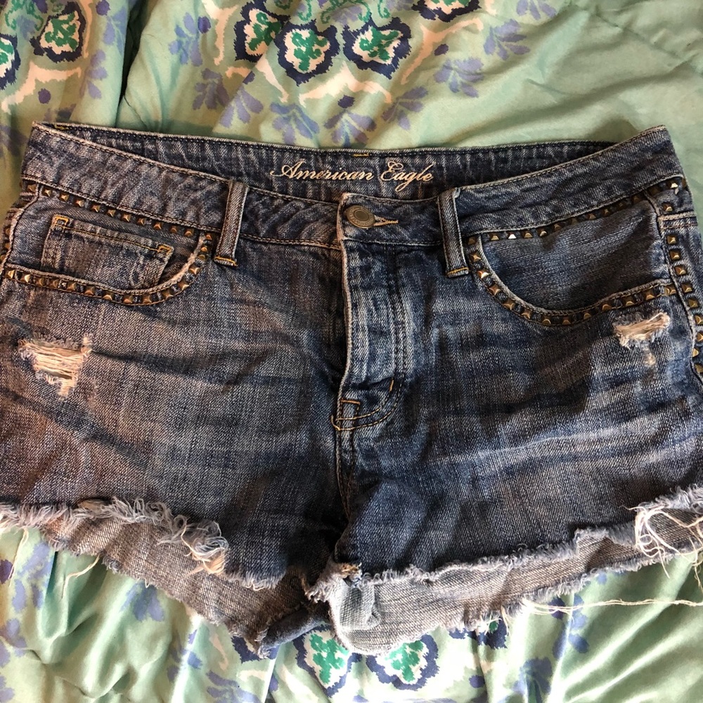 American eagle studded jean shorts